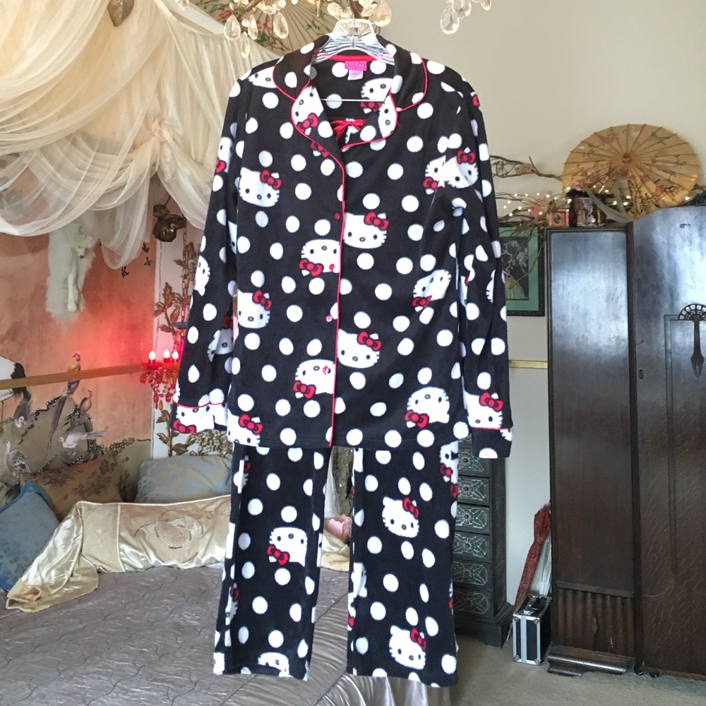 Hello Kitty Fleece Pajama Set